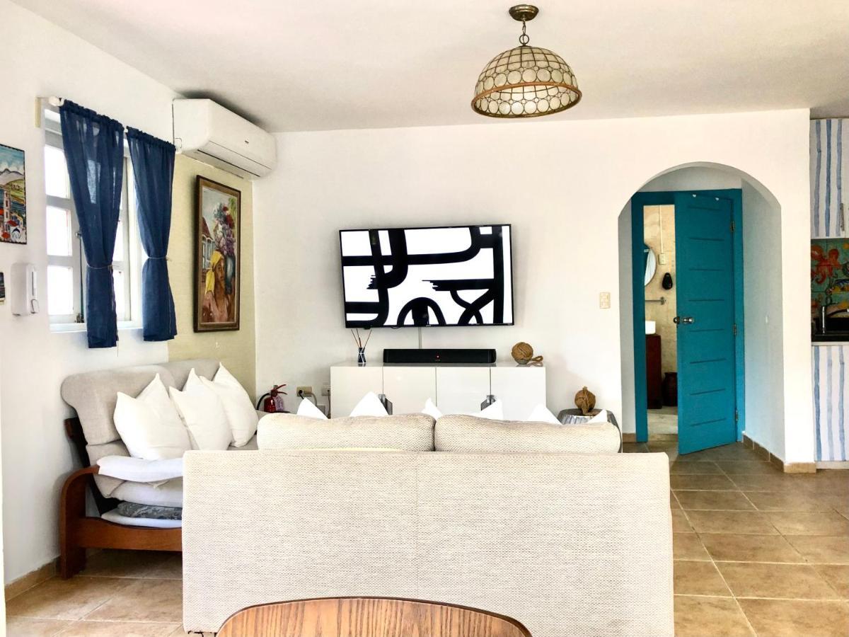 V&V Beach House Punta Cana Exterior photo